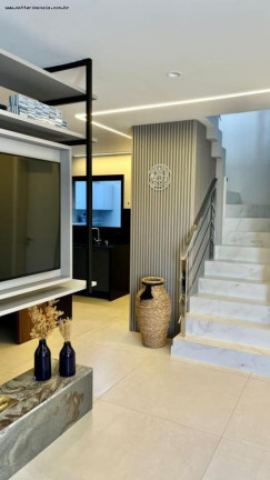 Imagem Casa com 3 Quartos à Venda, 140 m² em água Verde - Curitiba