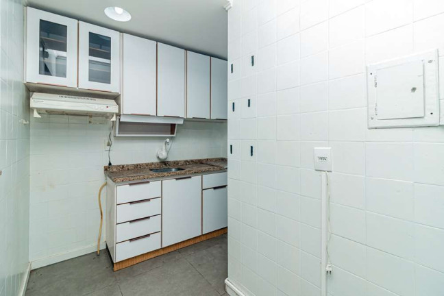 Imagem Imóvel com 2 Quartos à Venda, em Cidade Baixa - Porto Alegre Imagem Imóvel com 2 Quartos à Venda, em Cidade Baixa - Porto Alegre