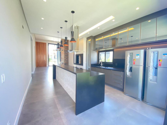 Imagem Casa com 4 Quartos à Venda, 173 m² em Marina - Xangri-la Imagem Casa com 4 Quartos à Venda, 173 m² em Marina - Xangri-la