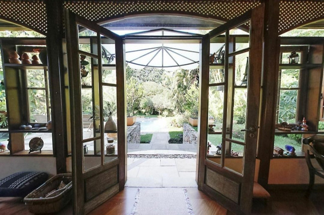 Imagem Casa com 4 Quartos à Venda, 451 m² em Pousada Dos Bandeirantes - Carapicuíba Imagem Casa com 4 Quartos à Venda, 451 m² em Pousada Dos Bandeirantes - Carapicuíba