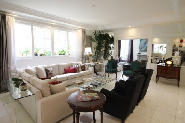 Imagem Apartamento com 4 Quartos à Venda, 300 m² em Higienópolis - São Paulo Imagem Apartamento com 4 Quartos à Venda, 300 m² em Higienópolis - São Paulo