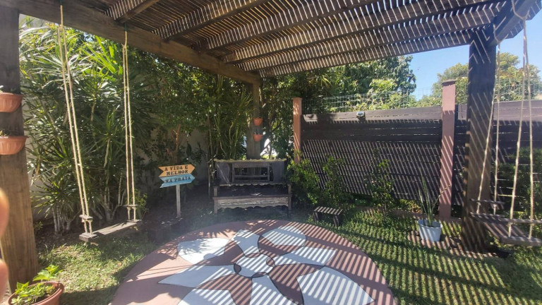 Imagem Casa com 3 Quartos para Temporada, em Nova Tramandaí - Tramandaí Imagem Casa com 3 Quartos para Temporada, em Nova Tramandaí - Tramandaí