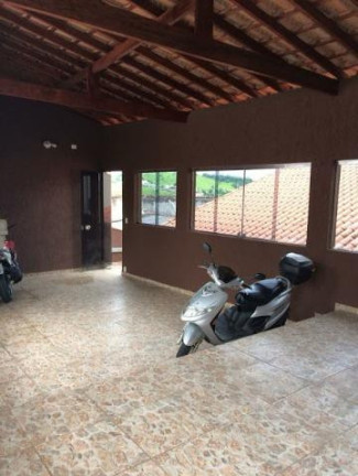 Imagem Casa com 3 Quartos à Venda, 220 m² em Santa Teresa - Santa Isabel