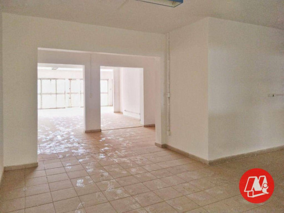 Imagem Galpão para Alugar, 746 m² em São João - Porto Alegre