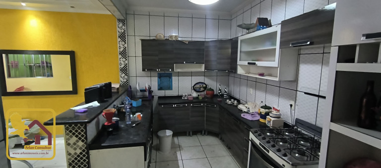 Imagem Casa com 3 Quartos à Venda, 180 m² em Jardim Vassouras - Francisco Morato Imagem Casa com 3 Quartos à Venda, 180 m² em Jardim Vassouras - Francisco Morato