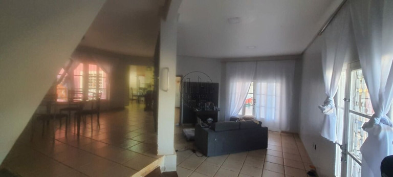 Imagem Casa com 2 Quartos à Venda, 240 m² em Setor Habitacional Arniqueira (águas Claras) - Brasília Imagem Casa com 2 Quartos à Venda, 240 m² em Setor Habitacional Arniqueira (águas Claras) - Brasília