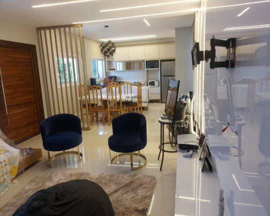 Imagem Sobrado com 3 Quartos à Venda, 240 m² em Vila Oliveira - Mogi Das Cruzes Imagem Sobrado com 3 Quartos à Venda, 240 m² em Vila Oliveira - Mogi Das Cruzes