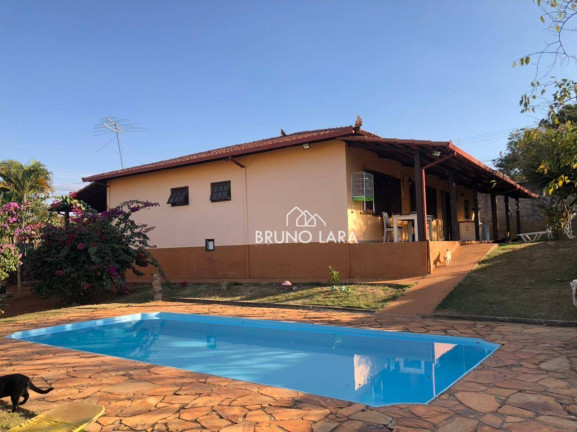 Imagem Casa com 3 Quartos à Venda, 400 m² em Cidade Clube Residência - Igarapé Imagem Casa com 3 Quartos à Venda, 400 m² em Cidade Clube Residência - Igarapé