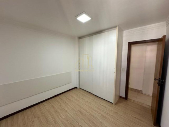 Imagem Imóvel com 4 Quartos à Venda, 145 m² em Alphaville I - Salvador Imagem Imóvel com 4 Quartos à Venda, 145 m² em Alphaville I - Salvador