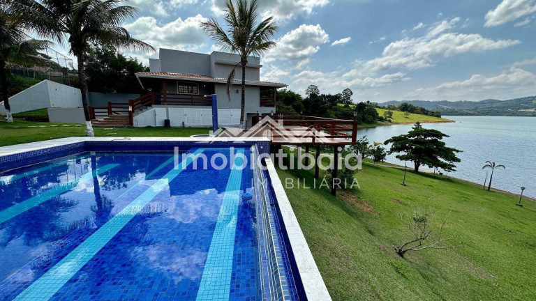 Imagem Chácara com 7 Quartos à Venda, 9.000 m² em Zona Rural - Piracaia Imagem Chácara com 7 Quartos à Venda, 9.000 m² em Zona Rural - Piracaia