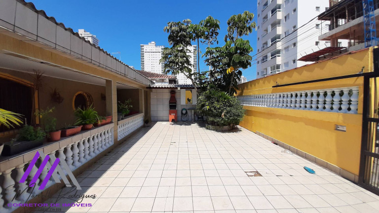 Imagem Casa com 4 Quartos à Venda, 229 m² em Canto Do Forte - Praia Grande