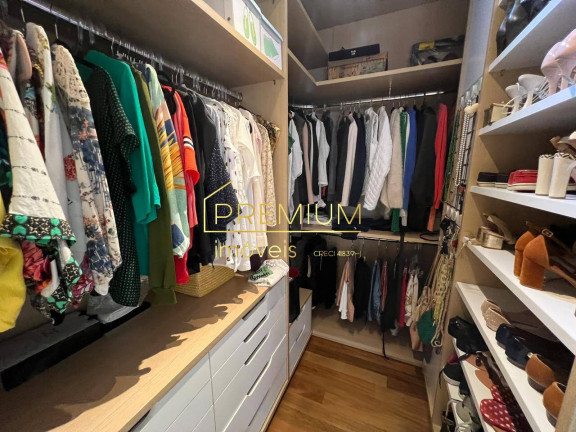 Imagem Casa com 3 Quartos à Venda, 184 m² em Medeiros - Jundiaí Imagem Casa com 3 Quartos à Venda, 184 m² em Medeiros - Jundiaí