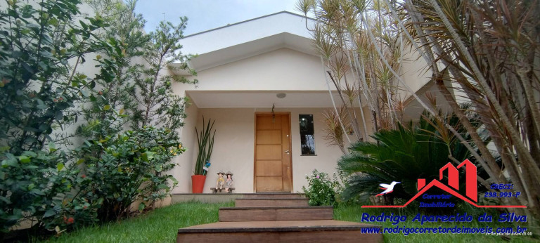 Imagem Casa com 3 Quartos à Venda, 250 m² em Jardim São Conrado - Birigui Imagem Casa com 3 Quartos à Venda, 250 m² em Jardim São Conrado - Birigui