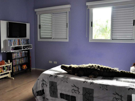 Imagem Casa à Venda, em Morada Dos Ipês - Jandira Imagem Casa à Venda, em Morada Dos Ipês - Jandira