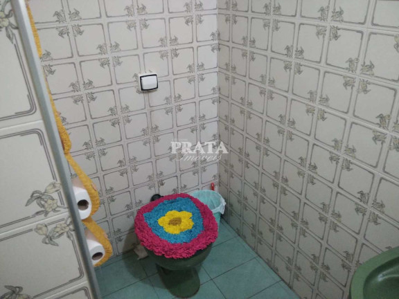 Imagem Casa com 3 Quartos à Venda, 200 m² em Gonzaga - Santos Imagem Casa com 3 Quartos à Venda, 200 m² em Gonzaga - Santos
