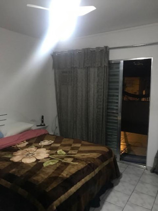 Imagem Sobrado com 4 Quartos à Venda, 225 m² em Jardim Cristiane - Santo André Imagem Sobrado com 4 Quartos à Venda, 225 m² em Jardim Cristiane - Santo André