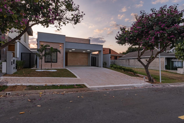 Imagem Casa de Condomínio com 3 Quartos à Venda, 195 m² em Vila Dos Plátanos - Campinas Imagem Casa de Condomínio com 3 Quartos à Venda, 195 m² em Vila Dos Plátanos - Campinas