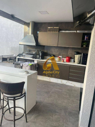 Imagem Casa com 4 Quartos à Venda, 330 m² em Alphaville - Santana De Parnaíba Imagem Casa com 4 Quartos à Venda, 330 m² em Alphaville - Santana De Parnaíba