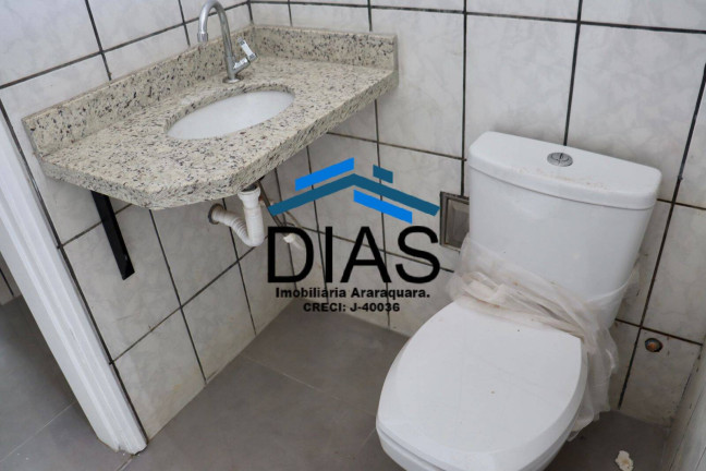 Imagem Casa com 3 Quartos à Venda, 178 m² em Jardim Roberto Selmi Dei - Araraquara Imagem Casa com 3 Quartos à Venda, 178 m² em Jardim Roberto Selmi Dei - Araraquara