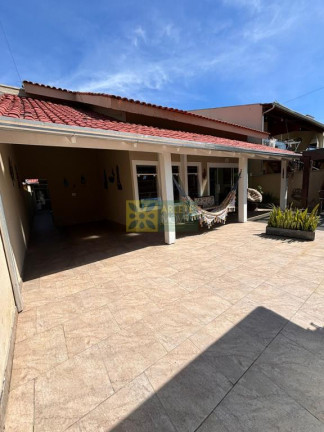 Imagem Casa com 3 Quartos à Venda, 170 m² em Balneário Perequê - Porto Belo Imagem Casa com 3 Quartos à Venda, 170 m² em Balneário Perequê - Porto Belo