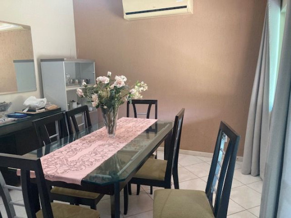 Imagem Casa com 3 Quartos à Venda, 250 m² em Várzea Das Moças - Niterói Imagem Casa com 3 Quartos à Venda, 250 m² em Várzea Das Moças - Niterói