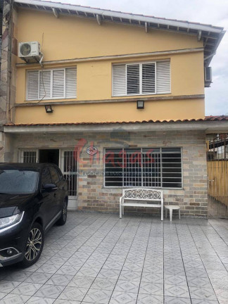 Imagem Sobrado com 6 Quartos à Venda, 200 m² em Centro - Caraguatatuba Imagem Sobrado com 6 Quartos à Venda, 200 m² em Centro - Caraguatatuba