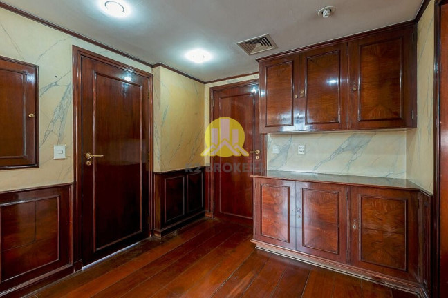 Imagem Apartamento com 3 Quartos à Venda, 185 m² em Itaim Bibi - São Paulo Imagem Apartamento com 3 Quartos à Venda, 185 m² em Itaim Bibi - São Paulo