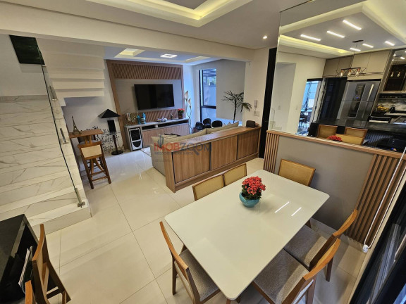 Imagem Casa com 3 Quartos à Venda, 251 m² em Ressaca - Atibaia Imagem Casa com 3 Quartos à Venda, 251 m² em Ressaca - Atibaia