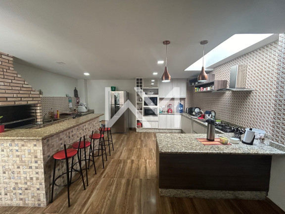Imagem Sobrado com 3 Quartos à Venda, 200 m² em Jardim Toscana - Guarulhos Imagem Sobrado com 3 Quartos à Venda, 200 m² em Jardim Toscana - Guarulhos