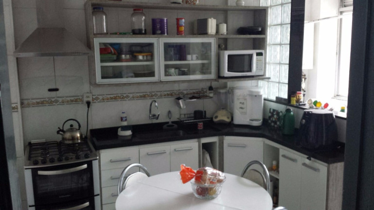 Imagem Imóvel com 3 Quartos à Venda, 90 m² em Centro - Niterói Imagem Imóvel com 3 Quartos à Venda, 90 m² em Centro - Niterói