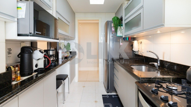 Imagem Apartamento com 3 Quartos à Venda, 81 m² em Petrópolis - Porto Alegre