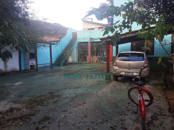 Imagem Casa com 6 Quartos à Venda, 167 m² em Perequê Açu - Ubatuba Imagem Casa com 6 Quartos à Venda, 167 m² em Perequê Açu - Ubatuba
