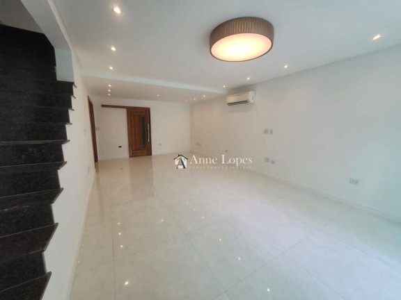 Imagem Casa com 4 Quartos à Venda, 278 m² em Gonzaga - Santos Imagem Casa com 4 Quartos à Venda, 278 m² em Gonzaga - Santos