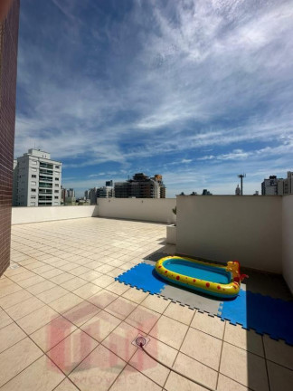 Imagem Imóvel com 2 Quartos à Venda, 214 m²