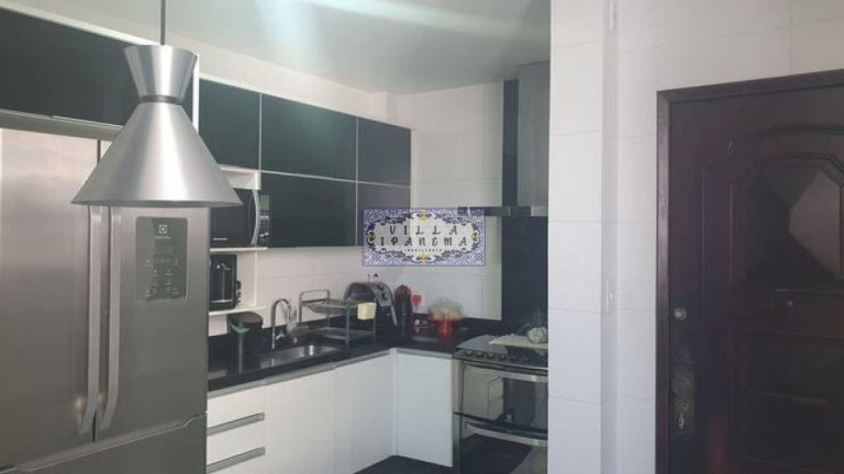 Imagem Cobertura com 3 Quartos à Venda, 170 m² em Icaraí - Niterói Imagem Cobertura com 3 Quartos à Venda, 170 m² em Icaraí - Niterói