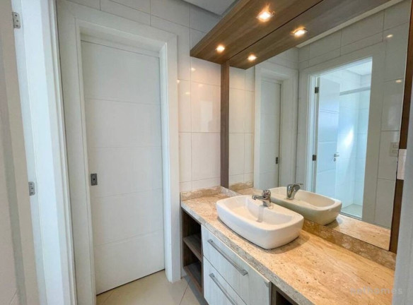 Imagem Apartamento com 4 Quartos à Venda, 193 m² em Centro - Canoas Imagem Apartamento com 4 Quartos à Venda, 193 m² em Centro - Canoas