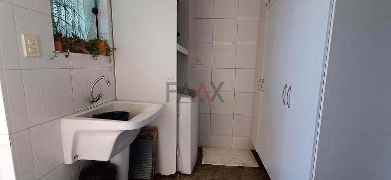 Imagem Casa com 2 Quartos à Venda, 268 m² em Santa Cruz - Guarapuava Imagem Casa com 2 Quartos à Venda, 268 m² em Santa Cruz - Guarapuava