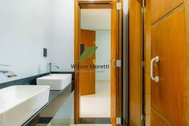 Imagem Casa de Condomínio com 3 Quartos à Venda, 205 m²