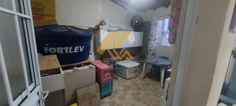 Imagem Casa com 4 Quartos à Venda, 180 m² em Cézar De Souza - Mogi Das Cruzes Imagem Casa com 4 Quartos à Venda, 180 m² em Cézar De Souza - Mogi Das Cruzes