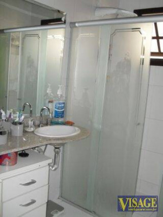 Imagem Casa com 3 Quartos à Venda, 200 m² em Centro - Jacareí