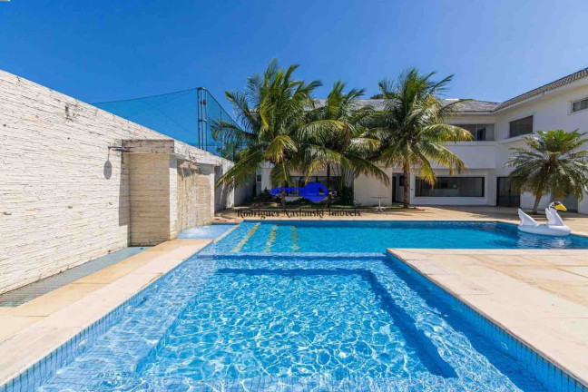 Imagem Casa com 5 Quartos à Venda, 1.800 m² em Barra Da Tijuca - Rio De Janeiro Imagem Casa com 5 Quartos à Venda, 1.800 m² em Barra Da Tijuca - Rio De Janeiro