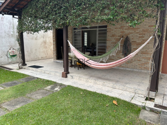 Casa com 4 Quartos à Venda, 96 m² em Itaguá - Ubatuba
