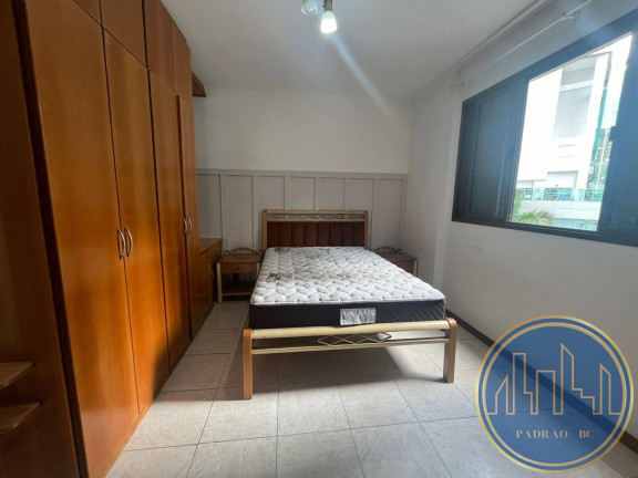 Imagem Apartamento com 3 Quartos para Alugar, 75 m² em Centro - Balneário Camboriú