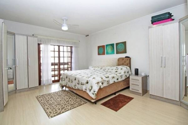 Imagem Casa com 3 Quartos à Venda, 192 m² em Passo Das Pedras - Porto Alegre Imagem Casa com 3 Quartos à Venda, 192 m² em Passo Das Pedras - Porto Alegre