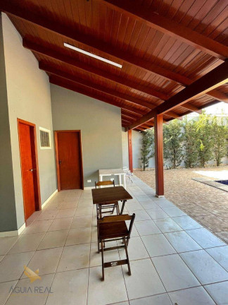 Imagem Sobrado com 3 Quartos à Venda, 270 m² em Carandá Bosque - Campo Grande Imagem Sobrado com 3 Quartos à Venda, 270 m² em Carandá Bosque - Campo Grande