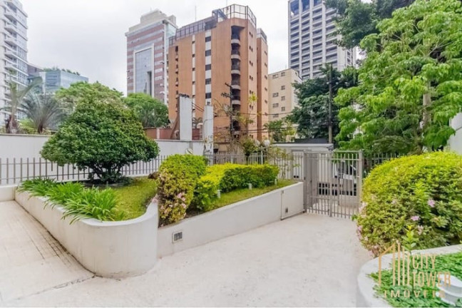 Imagem Apartamento com 3 Quartos à Venda, 107 m² em Itaim Bibi - São Paulo Imagem Apartamento com 3 Quartos à Venda, 107 m² em Itaim Bibi - São Paulo