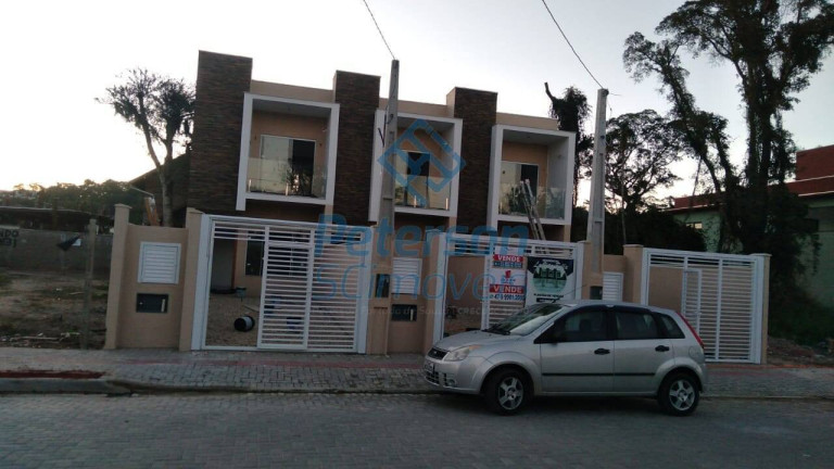 Imagem Sobrado com 2 Quartos à Venda, 102 m² em Mariscal - Bombinhas