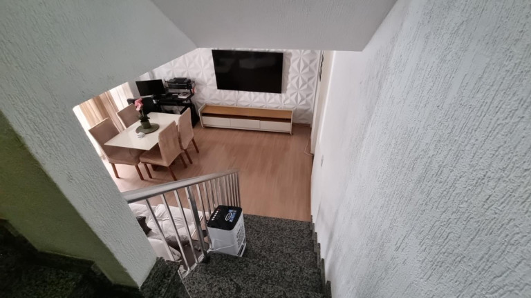 Imagem Casa com 2 Quartos à Venda, 110 m² em Ramos - Rio De Janeiro