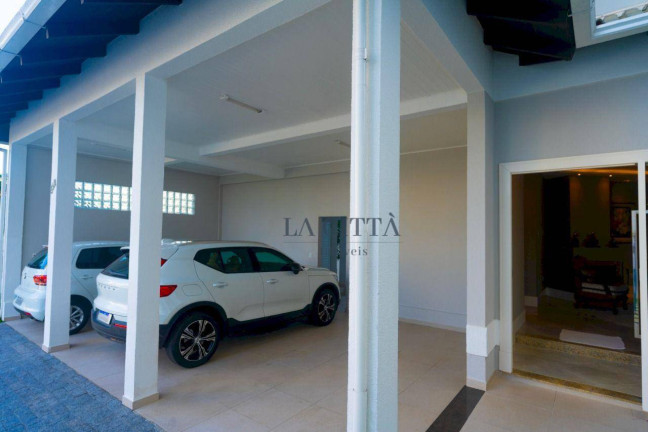 Imagem Casa com 4 Quartos à Venda, 381 m² em Vila Operária - Itajaí Imagem Casa com 4 Quartos à Venda, 381 m² em Vila Operária - Itajaí