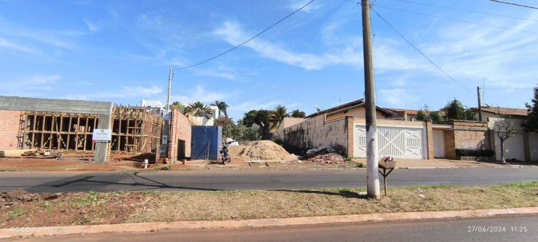 Imagem Terreno à Venda, em Orlândia Imagem Terreno à Venda, em Orlândia